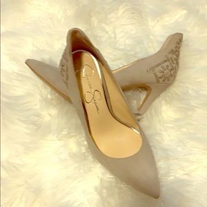 Jessica Simpson’s Suede pumps size 7 in Warm Stone